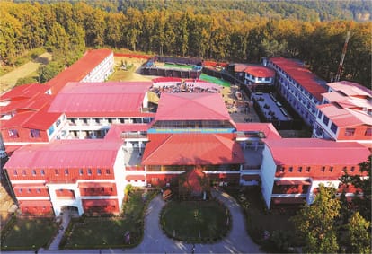 Dolphin PG Institute providing career opportunity in Biomedical and life science