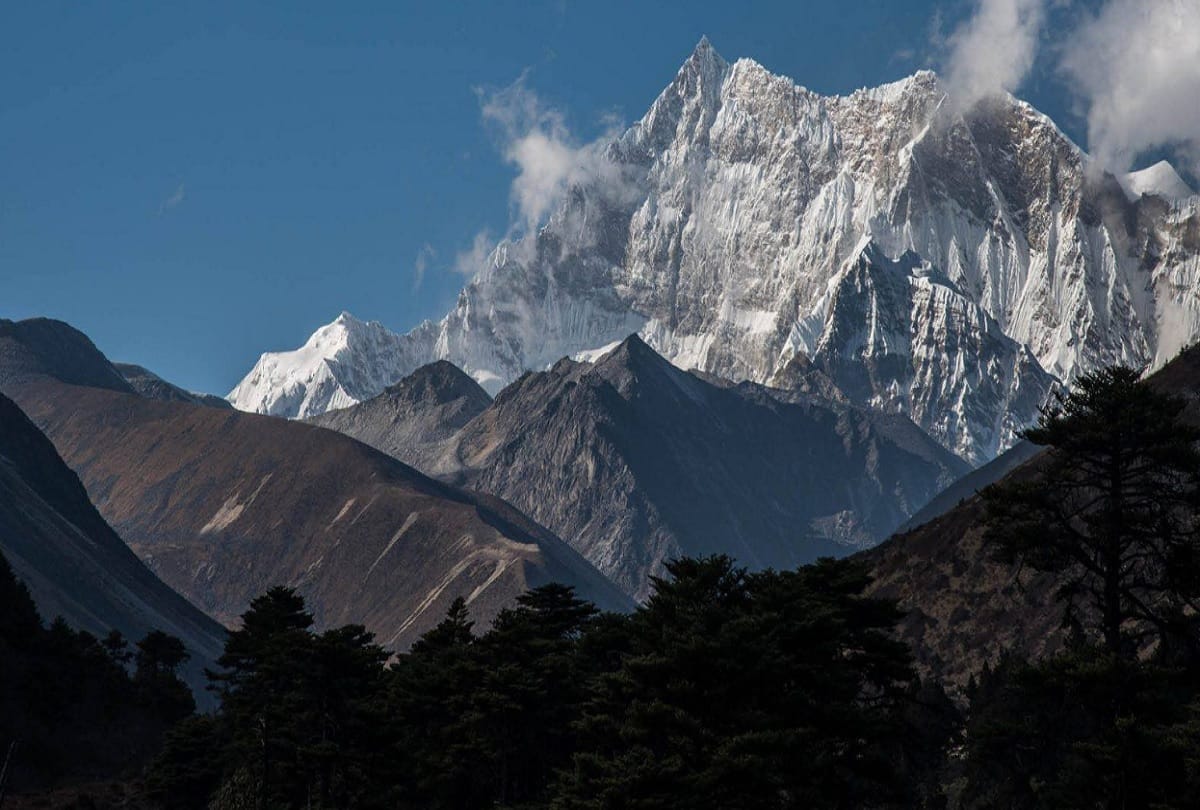 Worlds Highest unclimbed mountain Gangkhar Puensum that has never been climbed