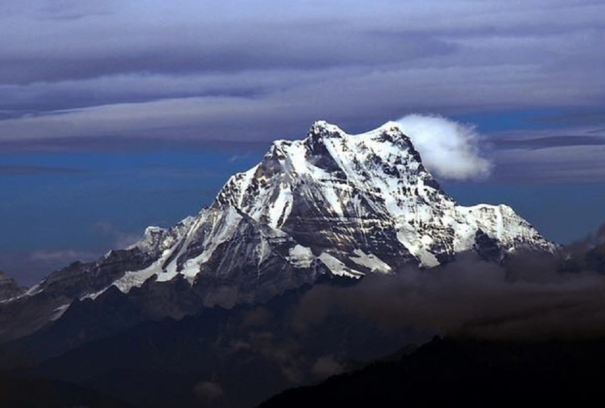 Worlds Highest unclimbed mountain Gangkhar Puensum that has never been climbed