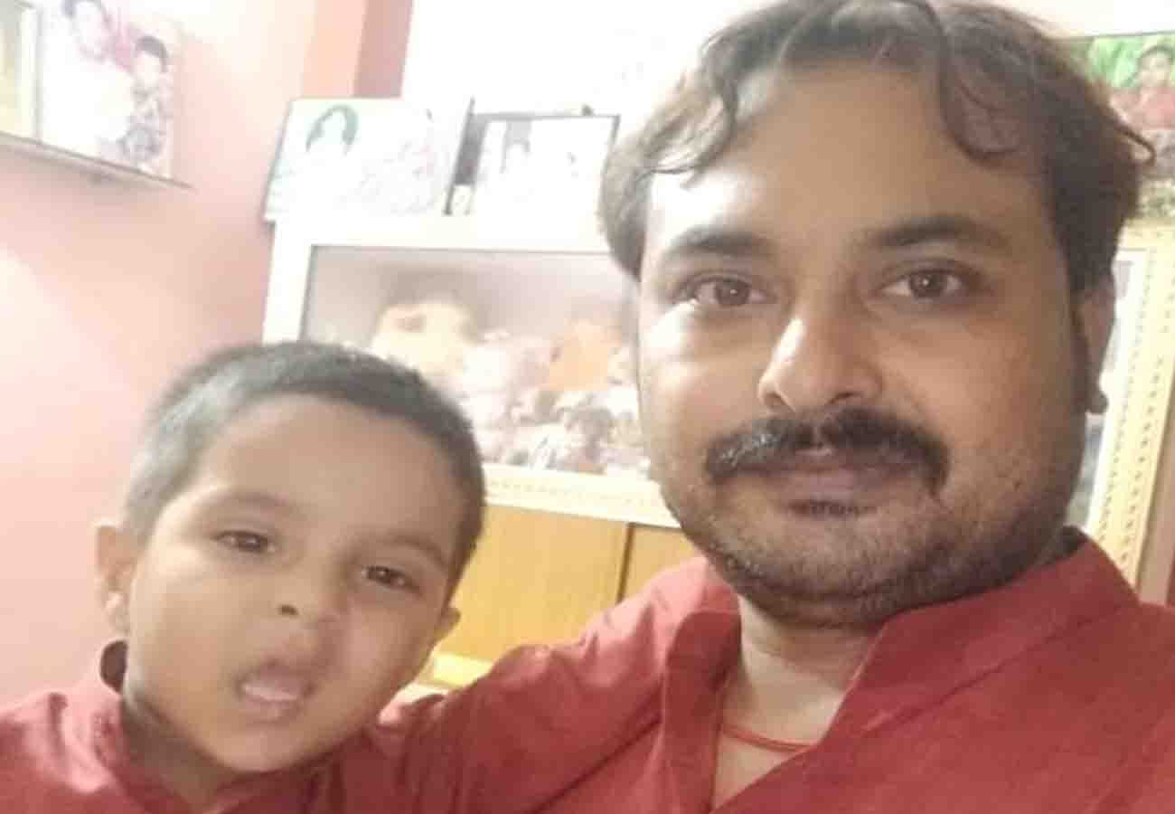 Vasu Tripathi from Kanpur video viral on Social Media
