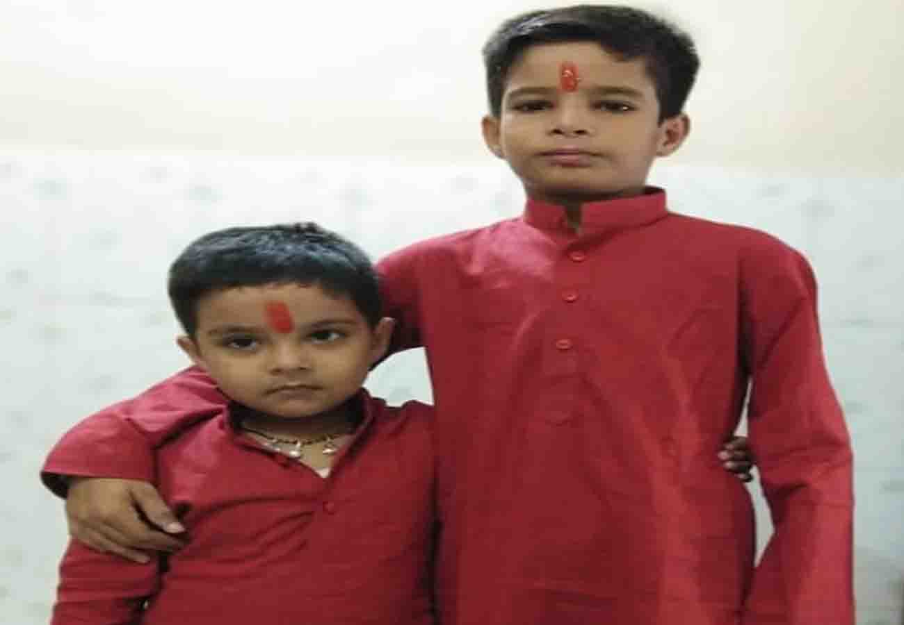 Vasu Tripathi from Kanpur video viral on Social Media