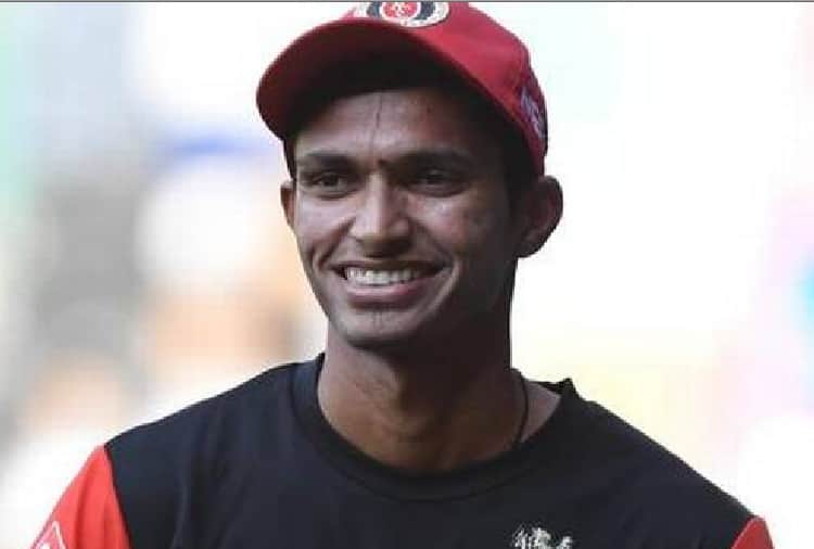 World Cup 2019, Indian Fast Bowler Navdeep Saini Arrived at England, Bhuvneshwar Kumar