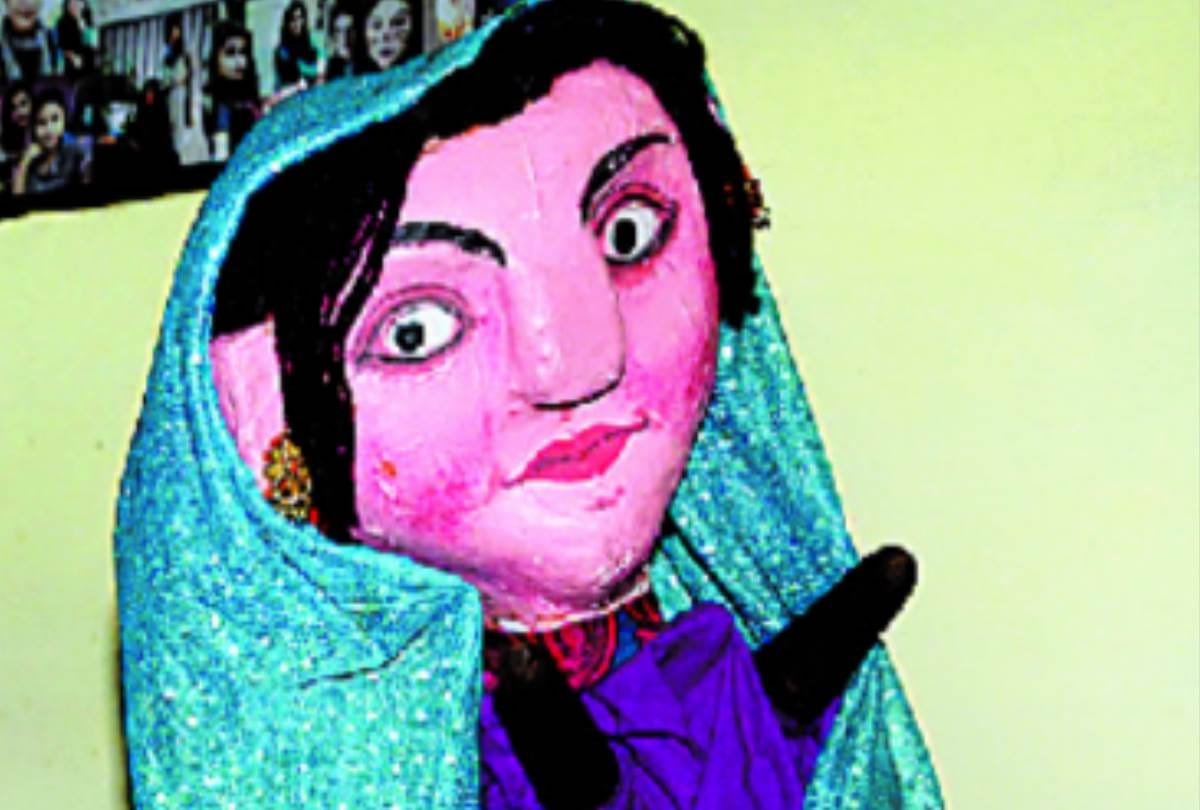 know about puppet artist pradeep tripathi
