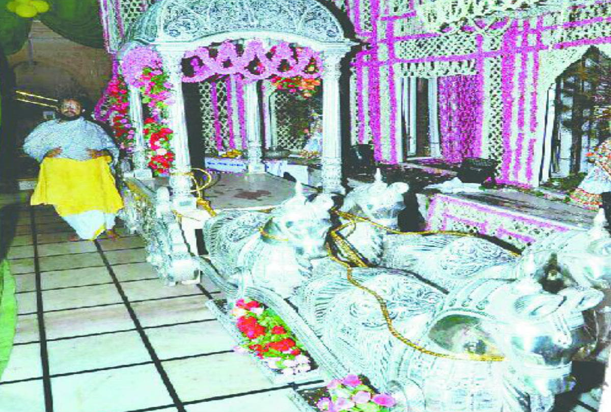 Rathyatra Mahostava celebrations in Banke Bihari Temple Vrindavan