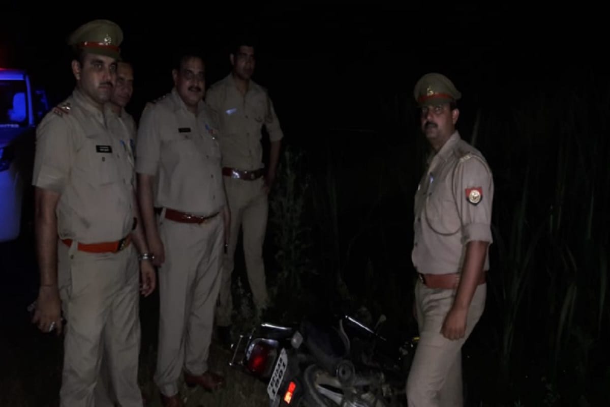Three badmash injured in police encounter at meerut and Muzaffarnagar and arrested