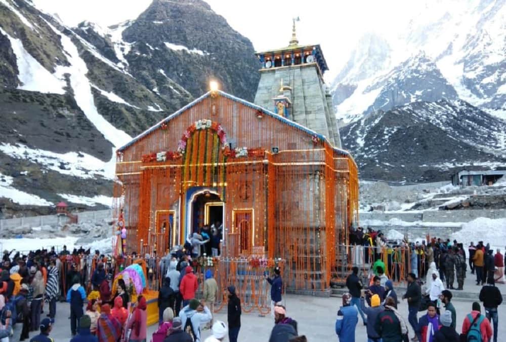 Nine Lakh Pilgrims reached kedarnath dham broke record before yatra season end