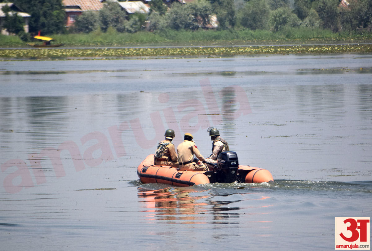 security increased at dal lake srinagar jammu kashmir, home minister amit shah