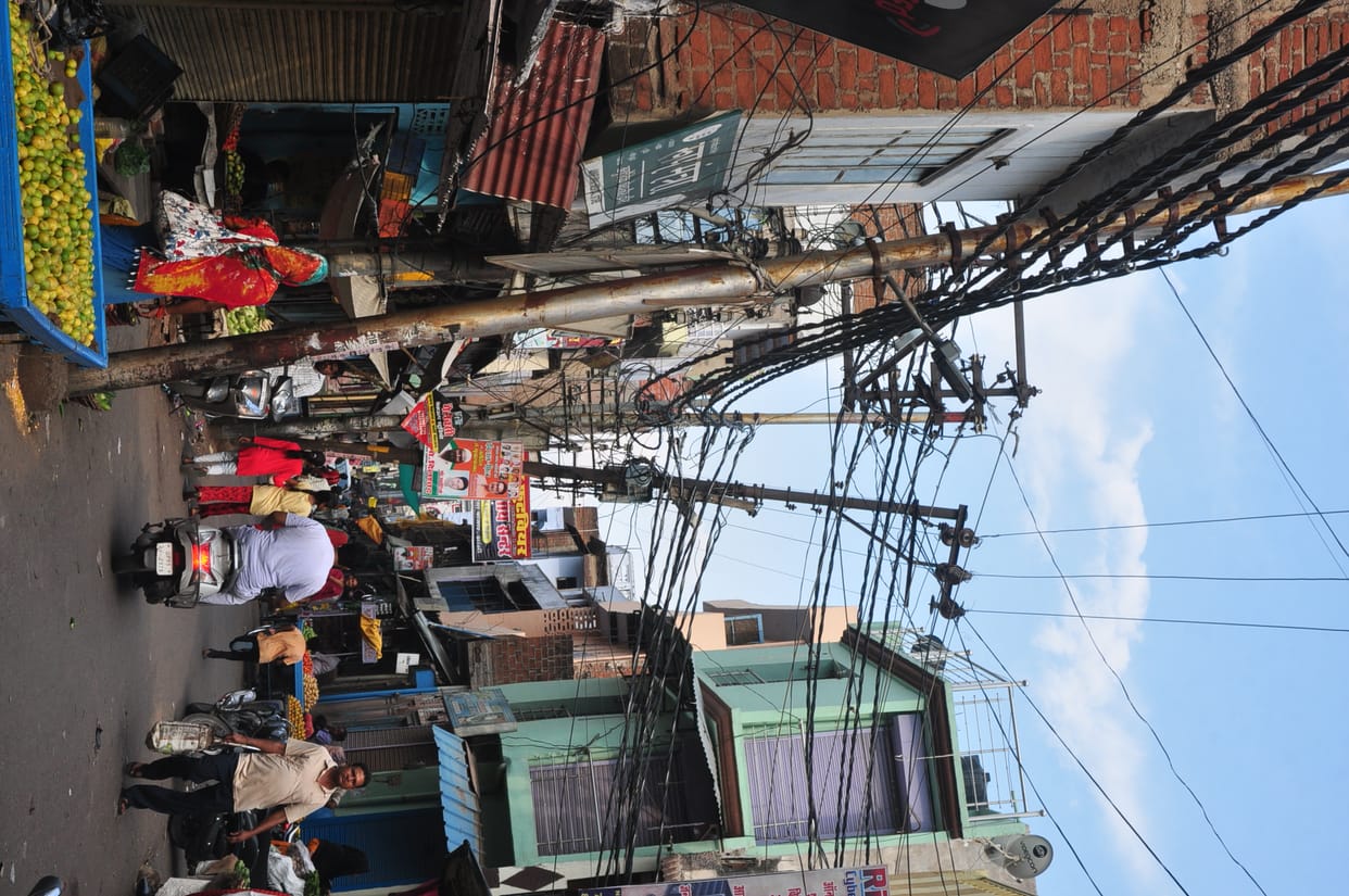 bijli cable dangerous in city