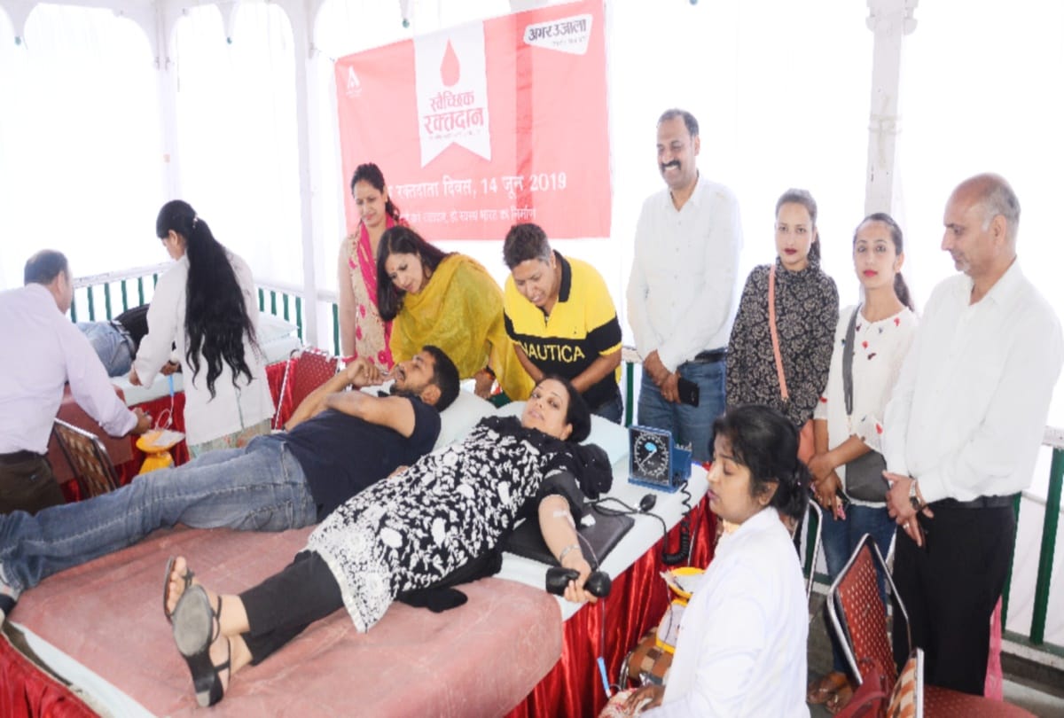 Amar Ujala Foundation blood donation camp held in shimla on 26 june