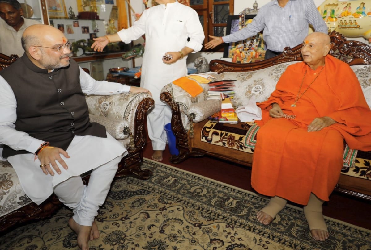 swami satyamitranand passes away was founder of bharat mata mandir
