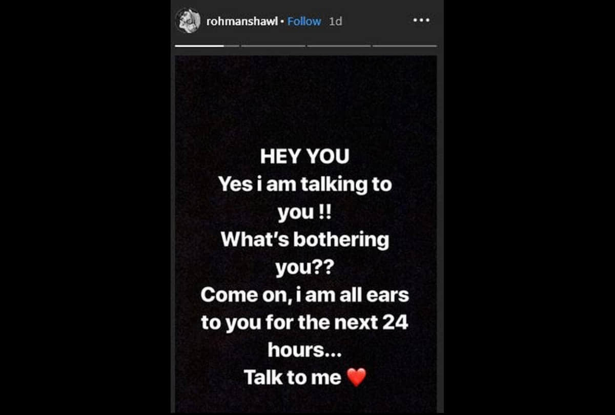 Sushmita Sen breakup with her boyfriend Rohman Shawl post some insta story