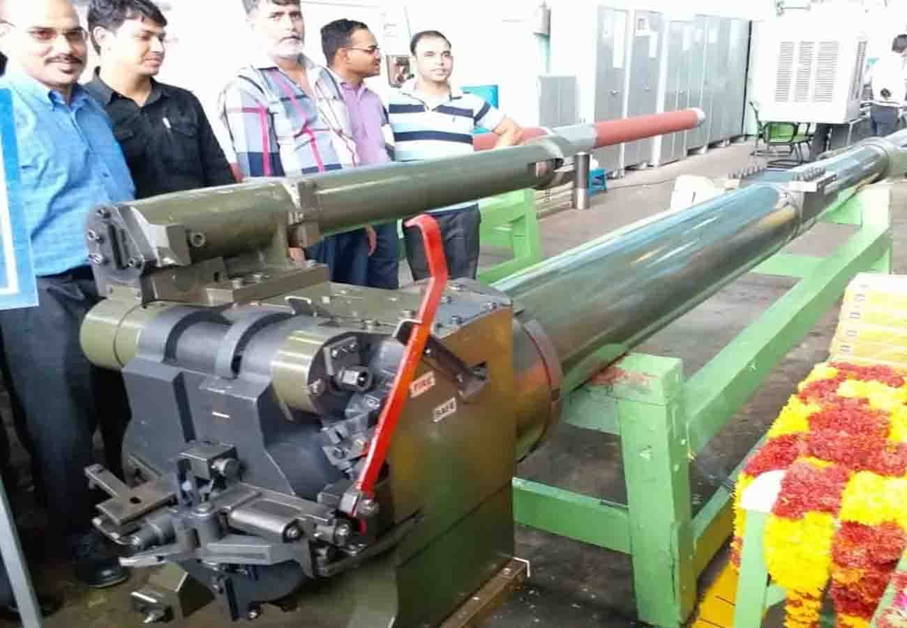 Indian Army Inducts Dhanush Howitzer and US Precision Guided Excalibur Artillery Ammunition