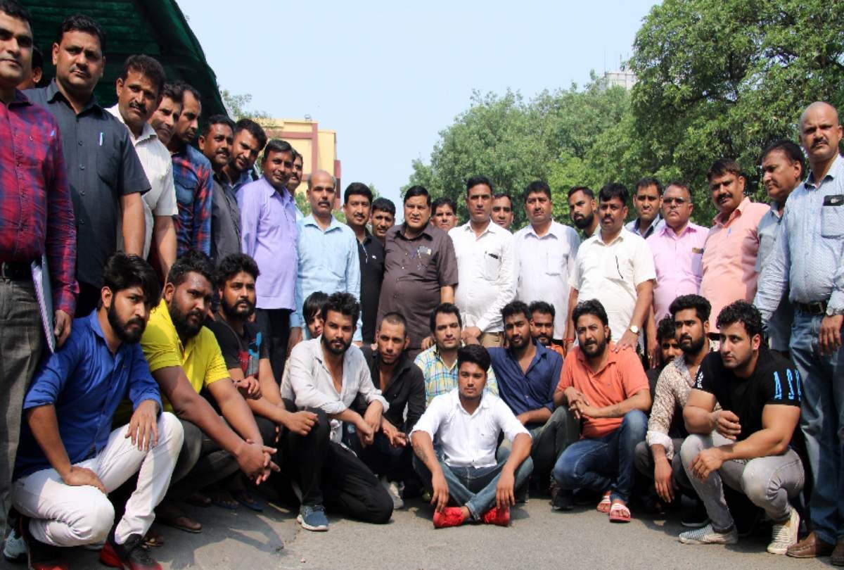 parole party of gangster kapil police too partied after that delhi history biggest arrest took place