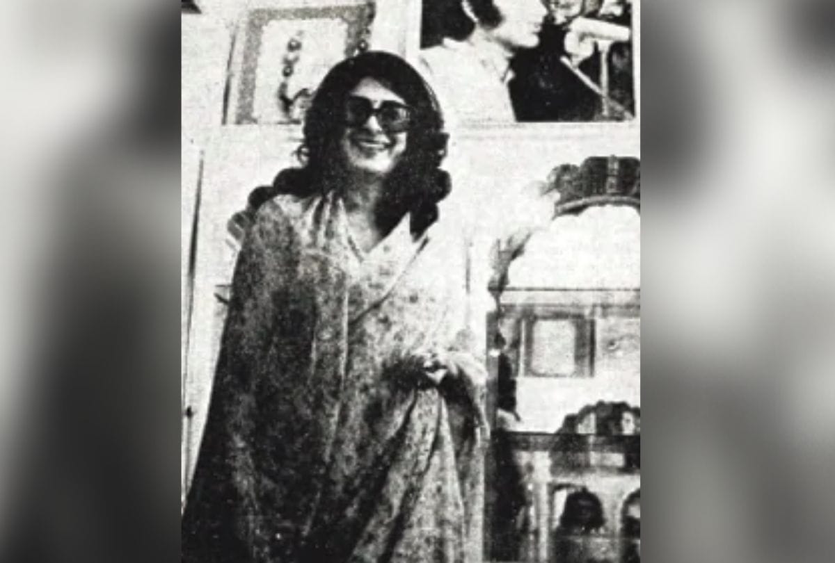saif ali khan ex wife amrita singh mother rukhsana sultana unseen pictures