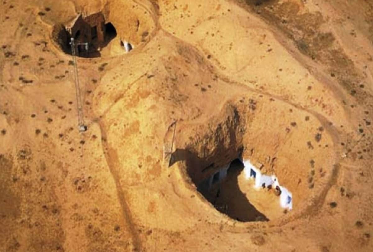 people have lived for centuries in Tunisia underground houses