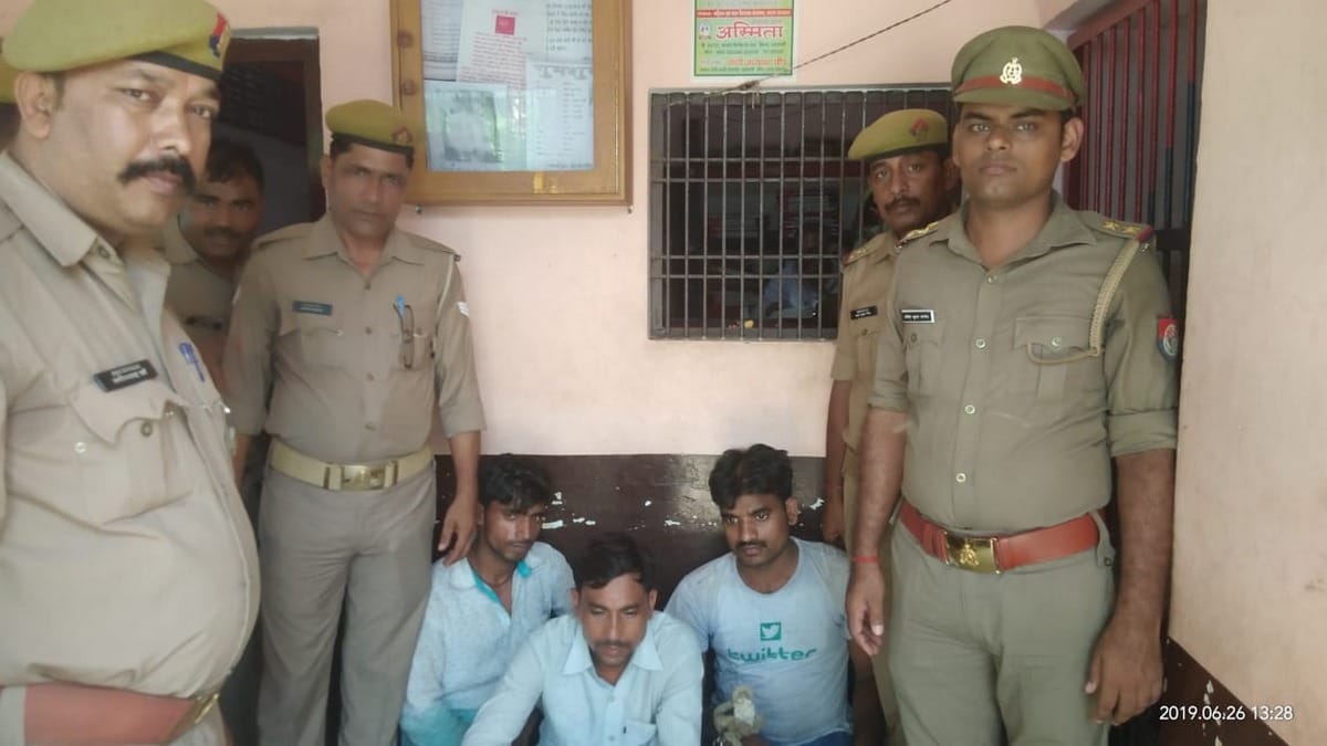 police arrested three accused of gangrape with woman in lohata varanasi