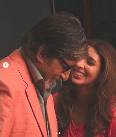 amitabh bachchan share photo with his daughter shweta bachchan