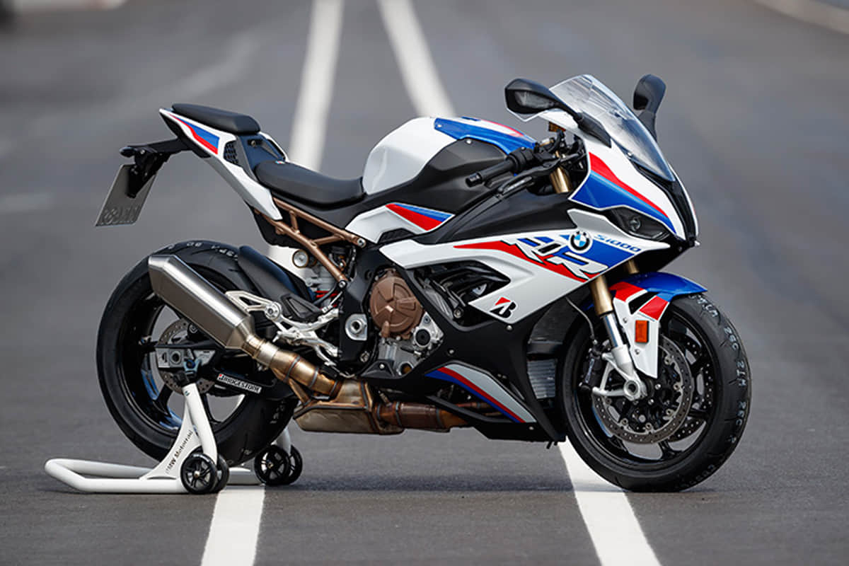 Bollywood actor Shahid Kapoor  launched New BMW S1000 RR in India