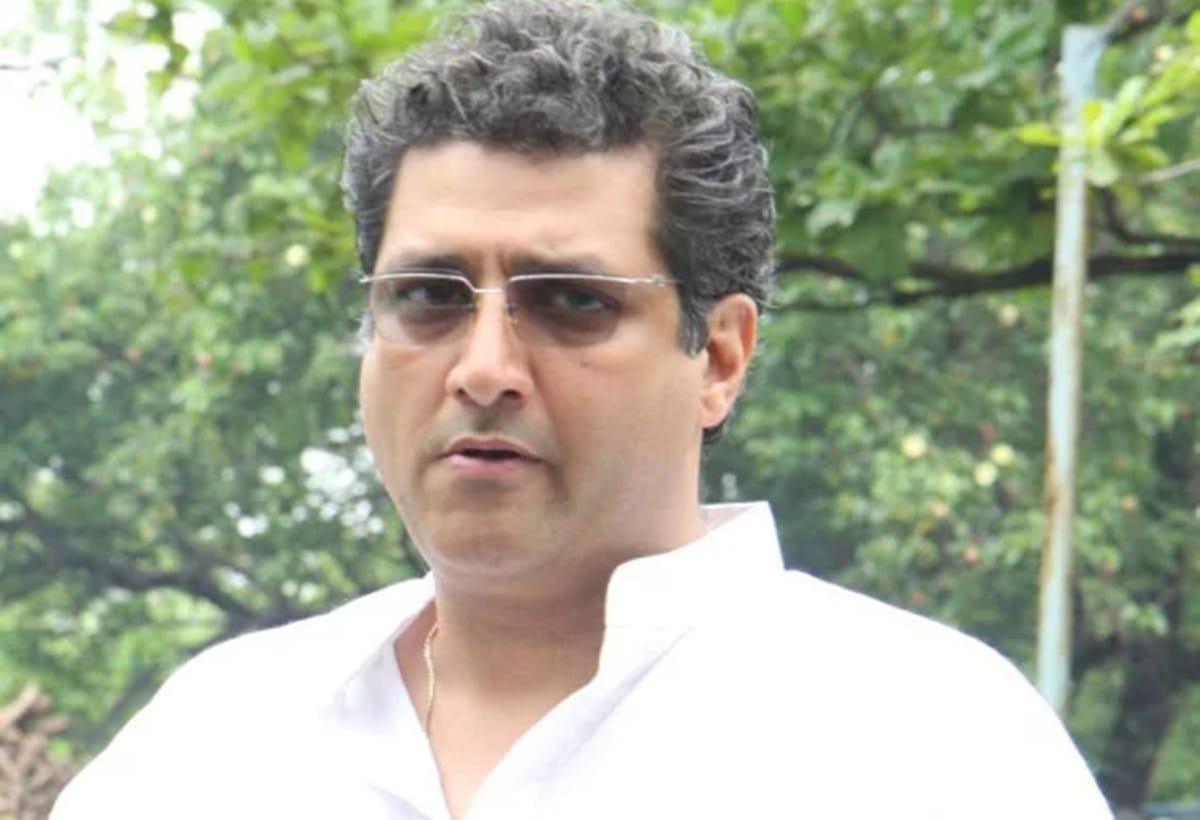 Manoj Kumar son kunal goswami loses Rs 9000 to online fraud
