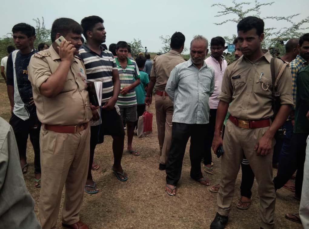 Student's throat slayer murder in Pratapgarh