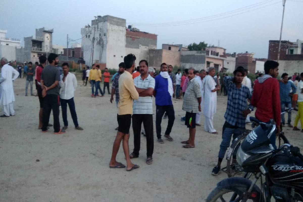 several murder in this village of Meerut in ethnic conflict