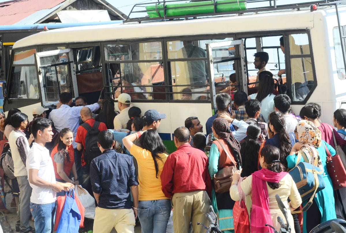 Traffic police action on overloading, FIR registered against driver