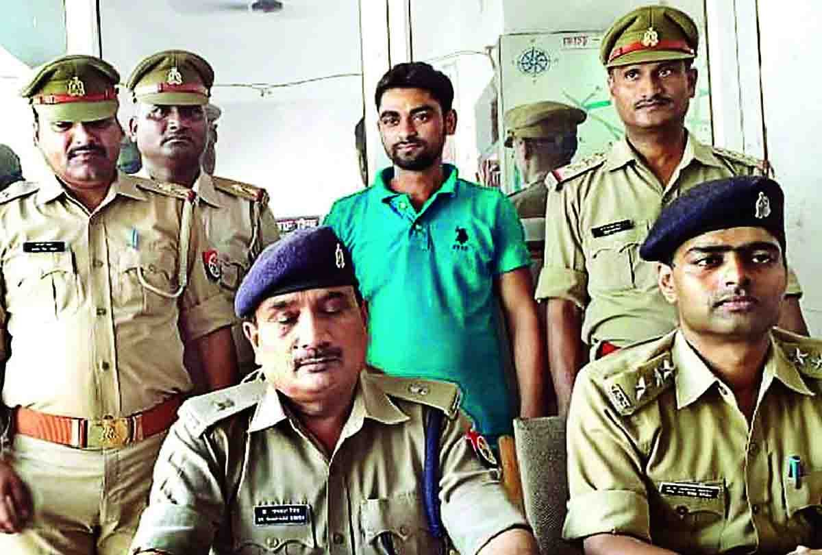 police caught fake liquor factory in etawah