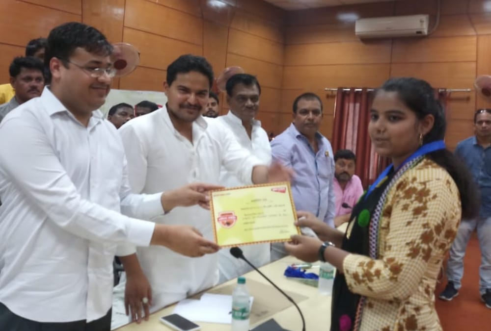 Pics of Amar Ujala Bhavishya Jyoti Samman.
