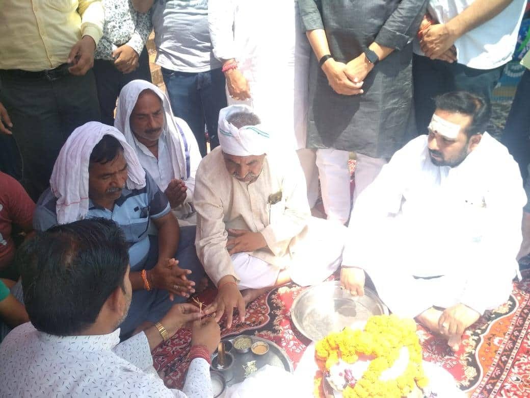 uttarakhand education minister arvind pandey son ankur pandey bone immersed in ganga