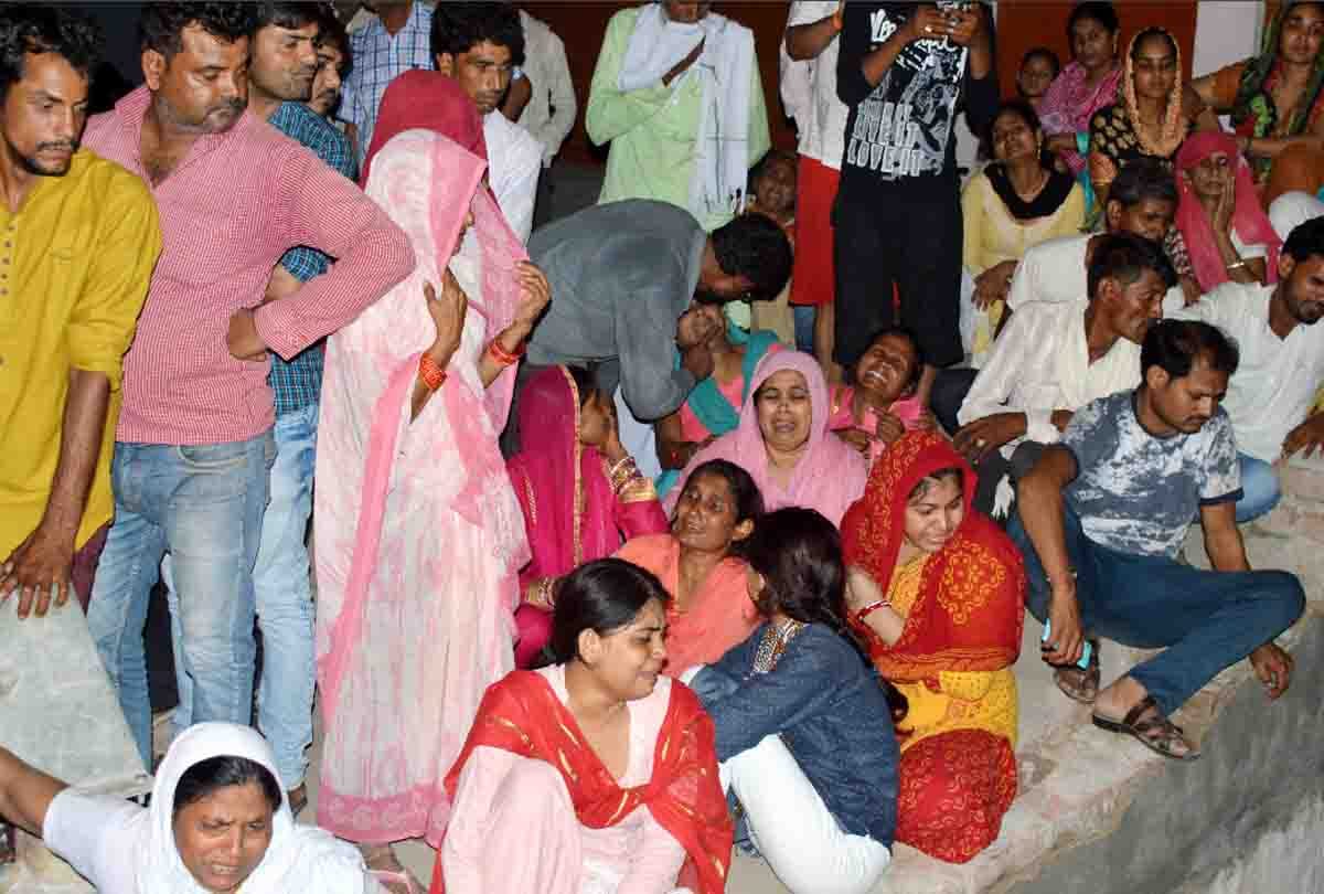 5 members of a family brutally killed in Hamirpur