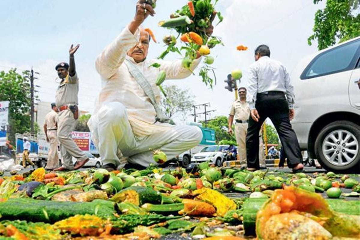 acute Encephalitis syndrome outbreak in bihar, Nepal Government curbs fruit and vegetable import