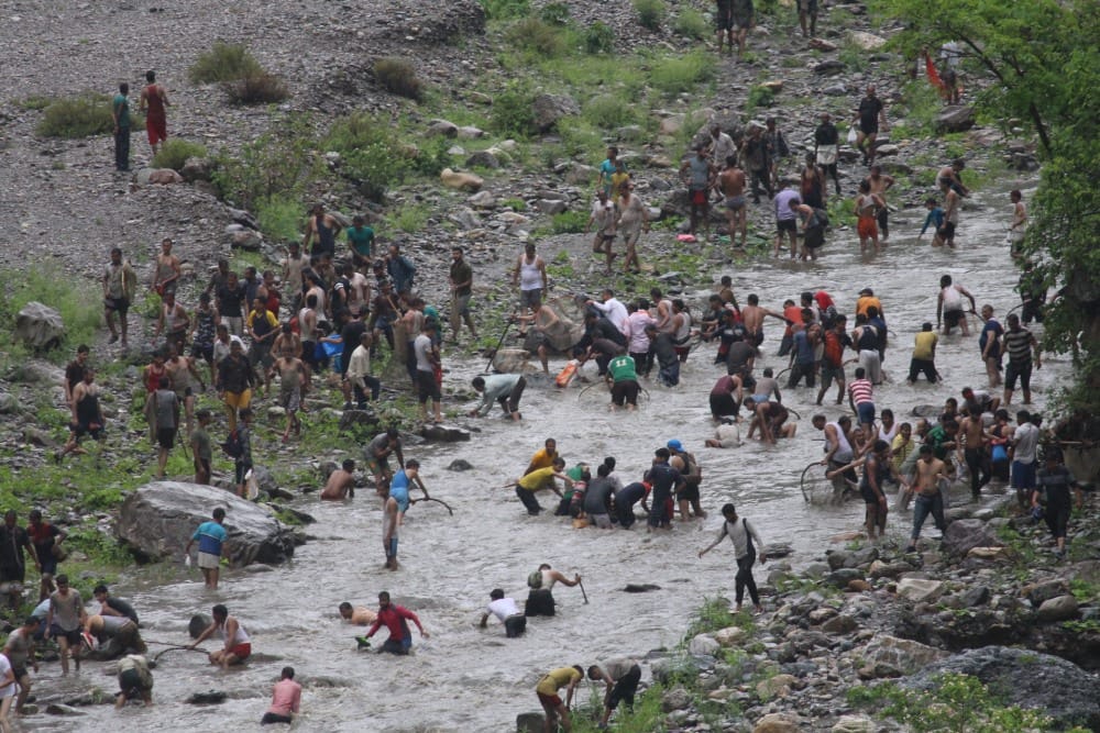 historical fish hunting maun mela at mussoorie