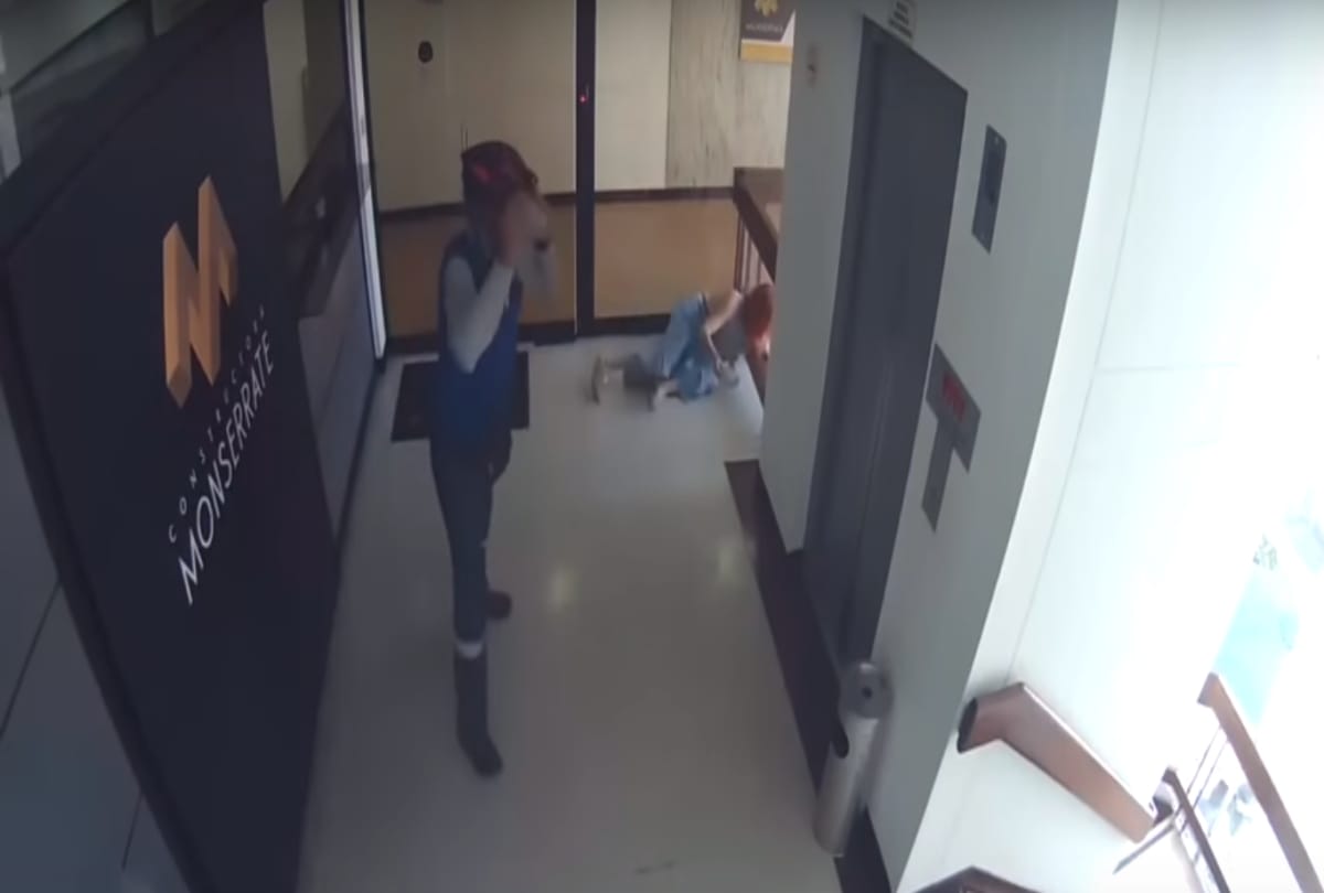 mother saved life of his children video viral