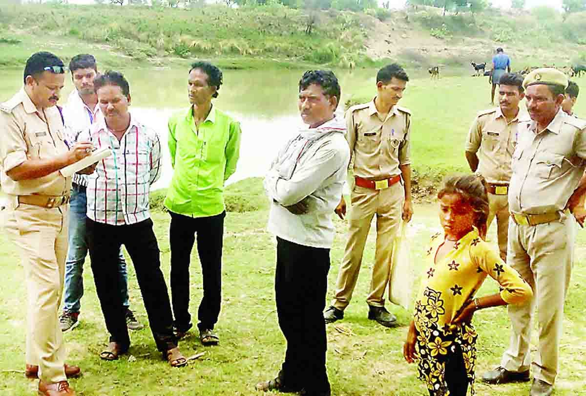 husband saw wife with another man