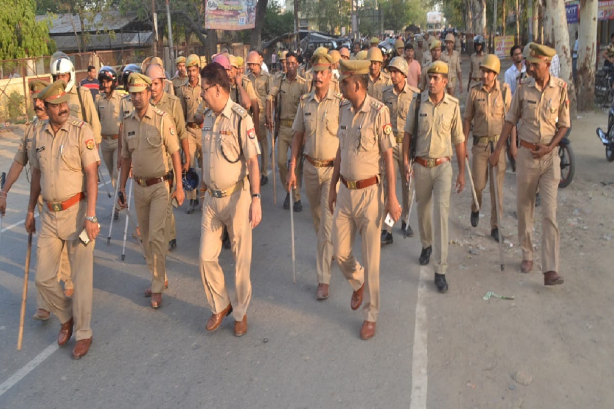 driver who stole goods of bihar laborers arrested