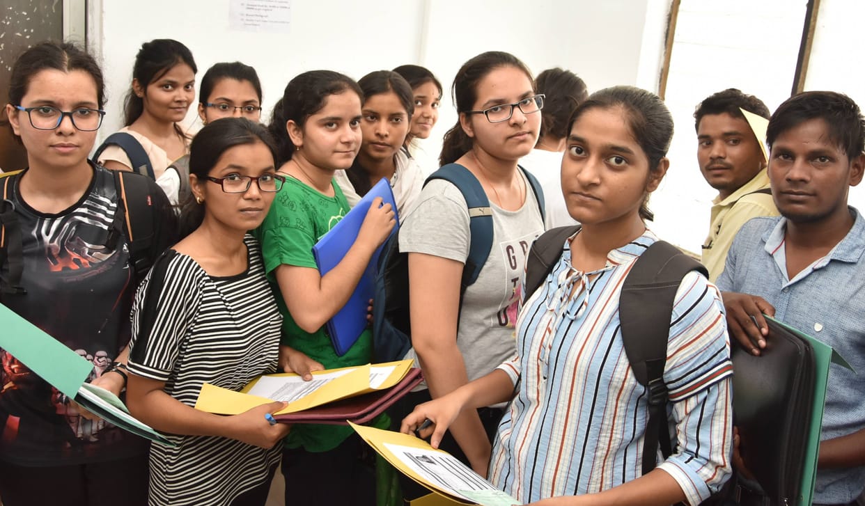 Verification of 262 students on the second day of good counseling