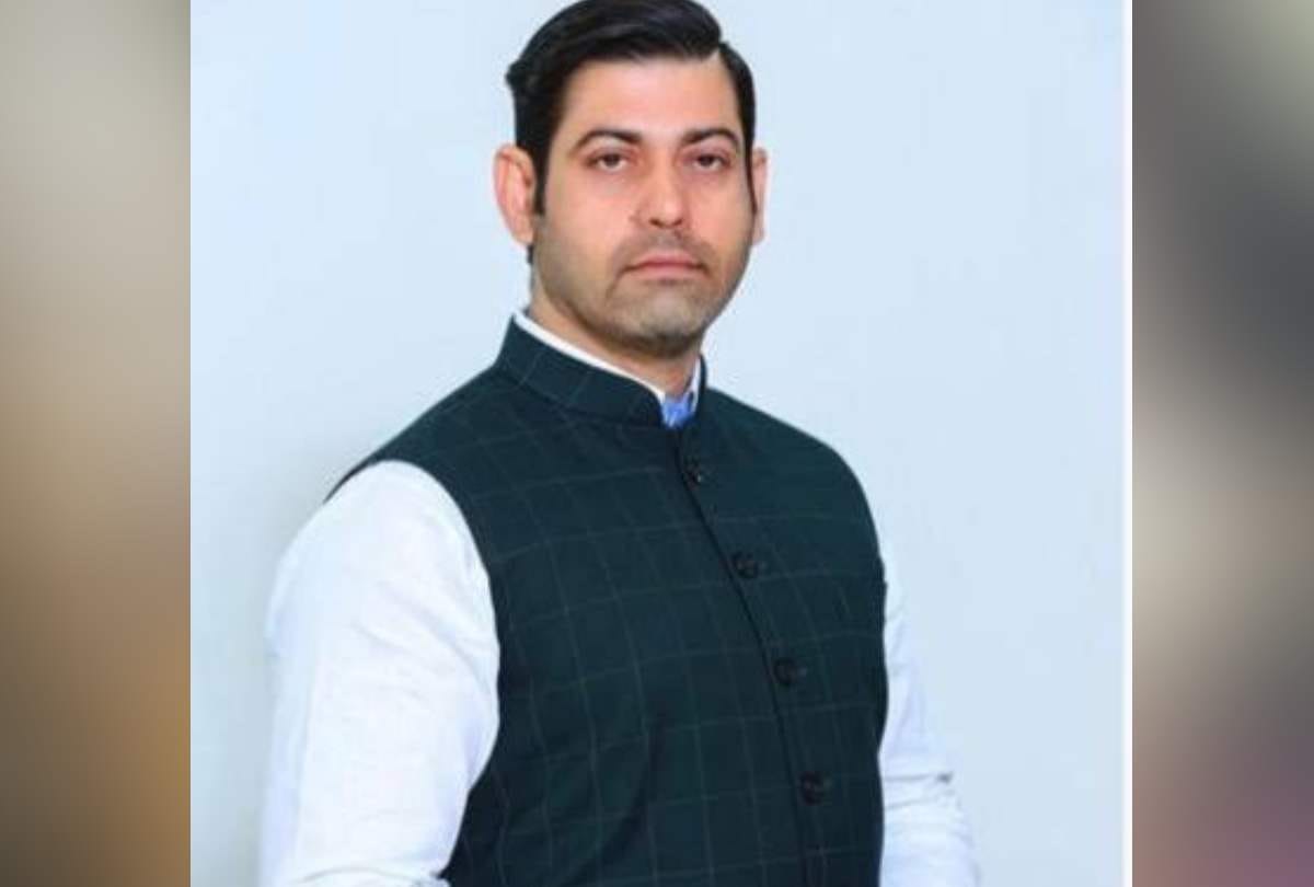 Congress spokesman Vikas Chaudhary had entered politics from INLD