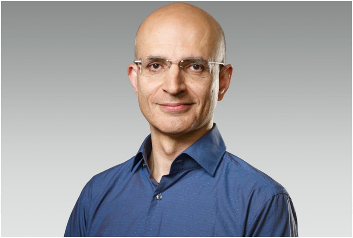 Sabih Khan will lead Apple global supply chain senior vice president