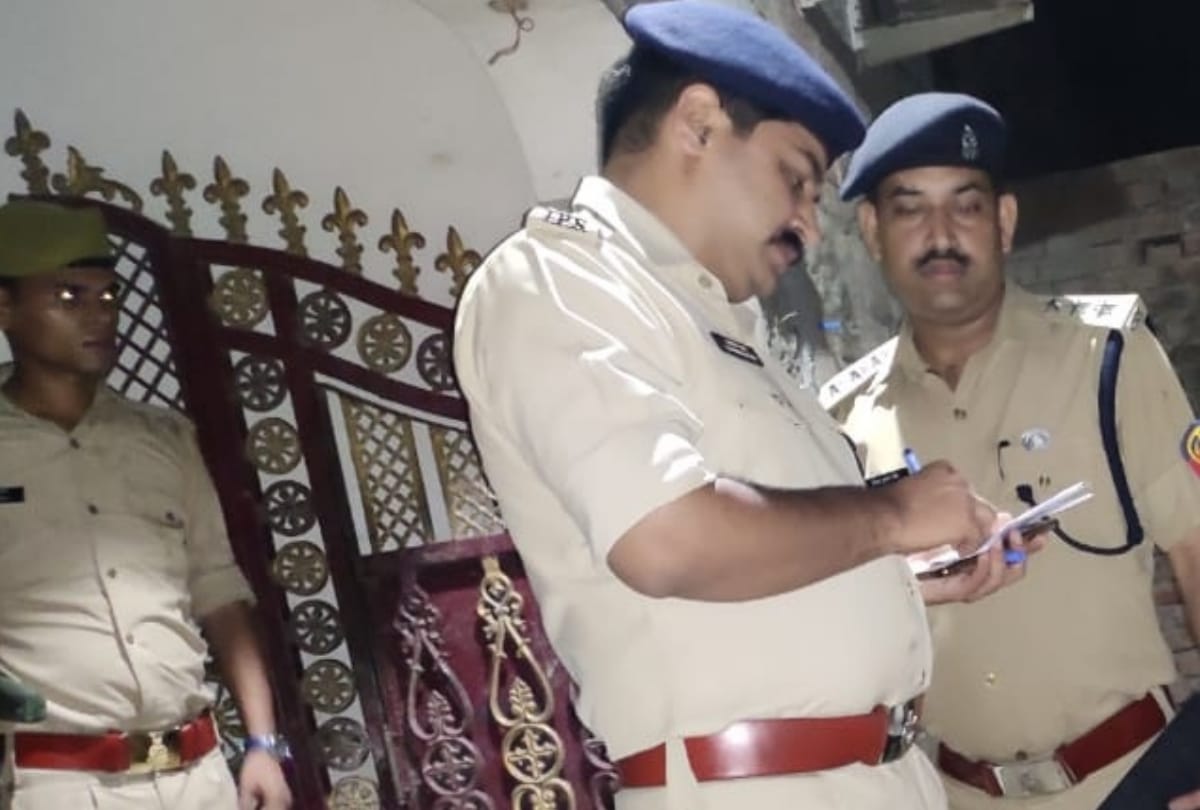 bullet fired head shot to a women in lucknow son ran police caught