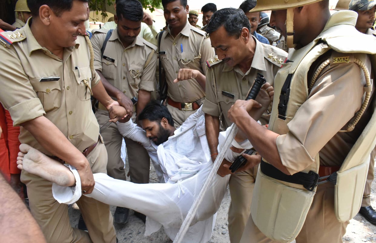 Demostrator arrest during protest against  AU student council.