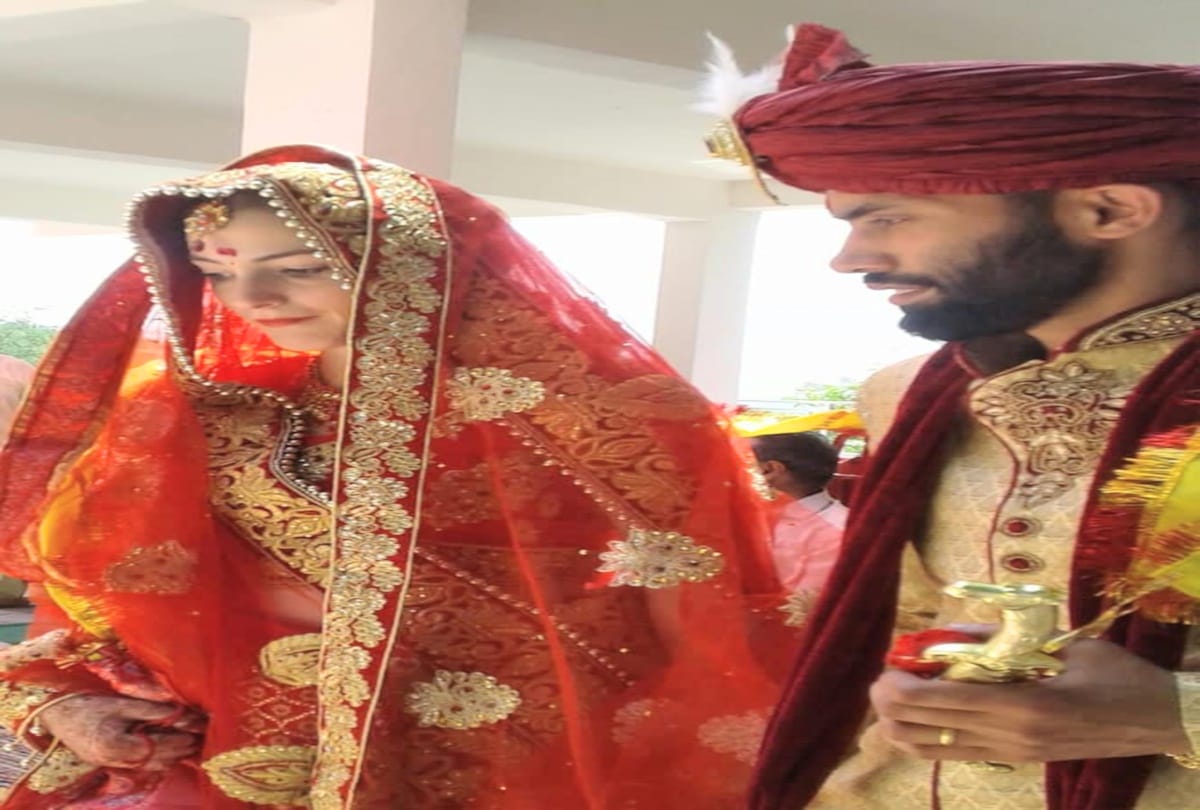 Himachali groom wedding with Hungarian bride in hamirpur himachal