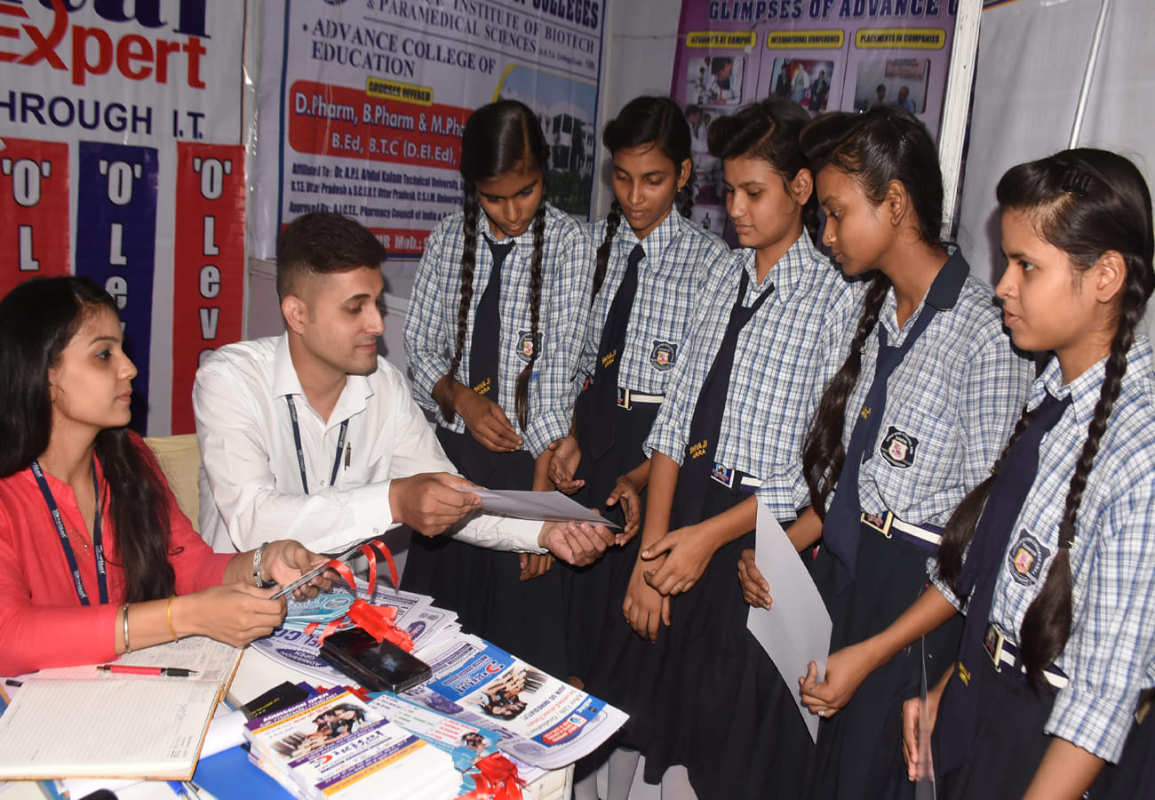 Amar Ujala Lakshya 2019 Education Fest in kanpur