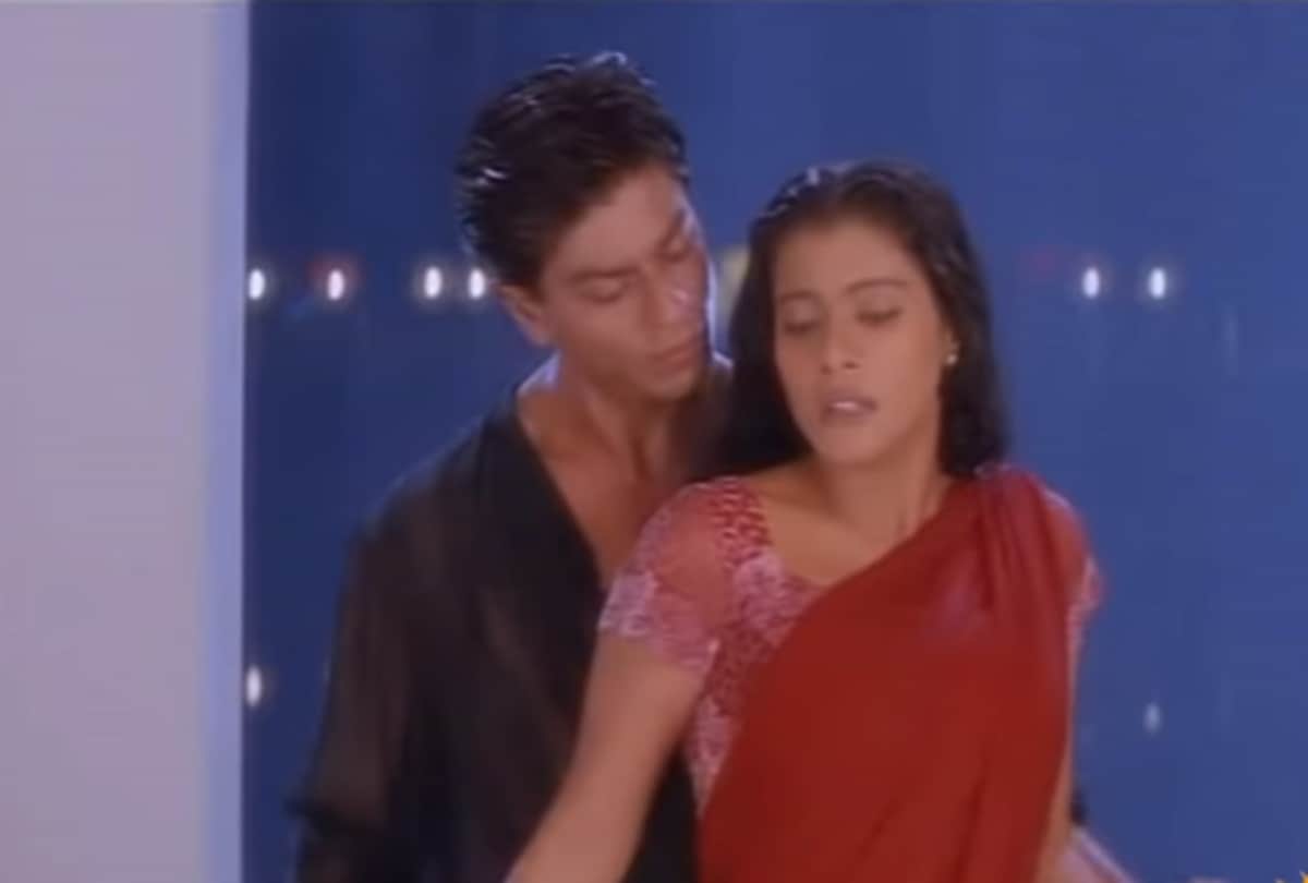 5 times when Bollywood shows Monsoon romance with passionate love