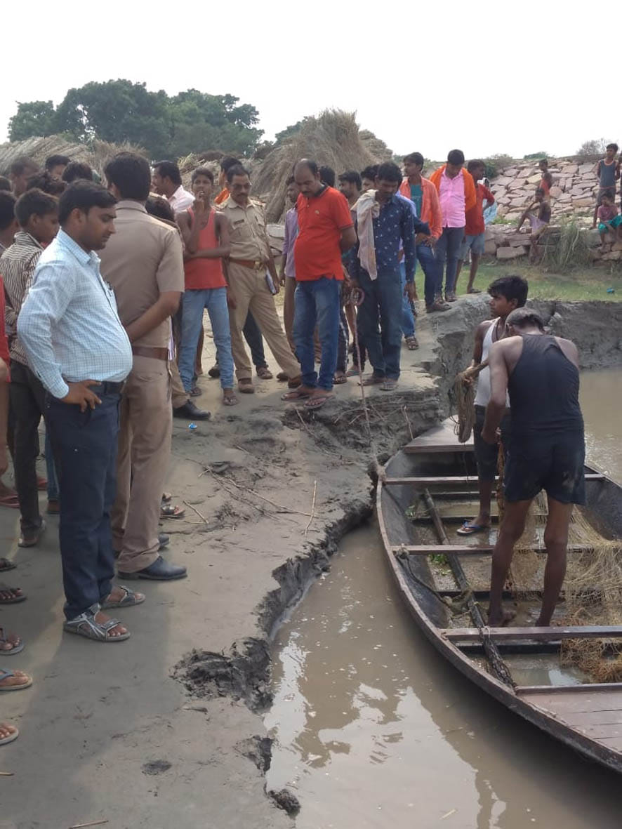 searched in gandak river, boy not found