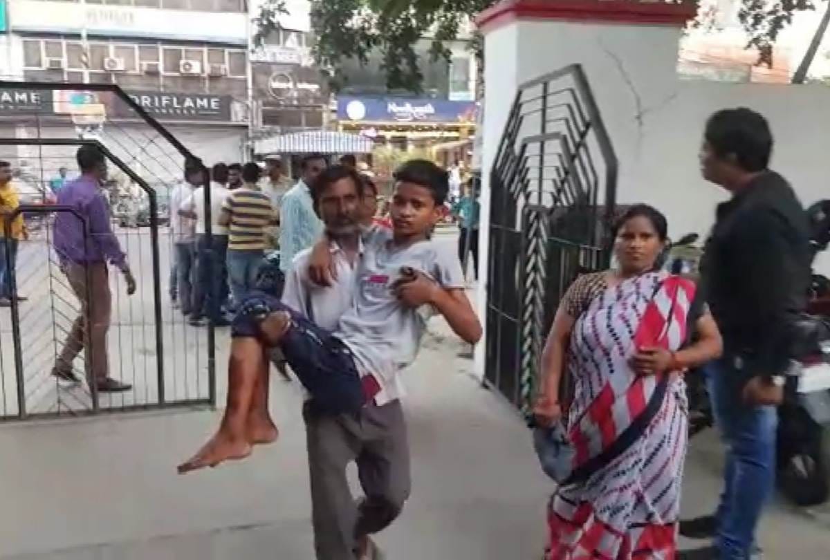 third degree torture by police to a teenager who refused to commit a theft in lucknow