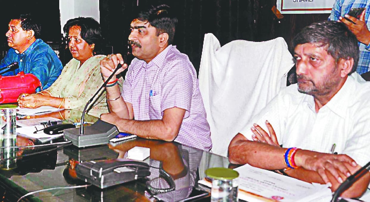 Primary schools will be distributed from July 1