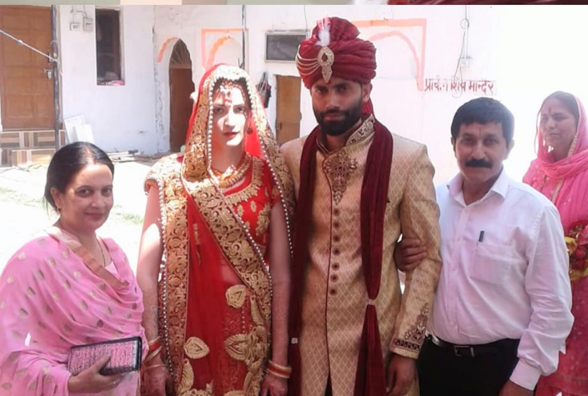 Himachali groom wedding with Hungarian bride in hamirpur himachal