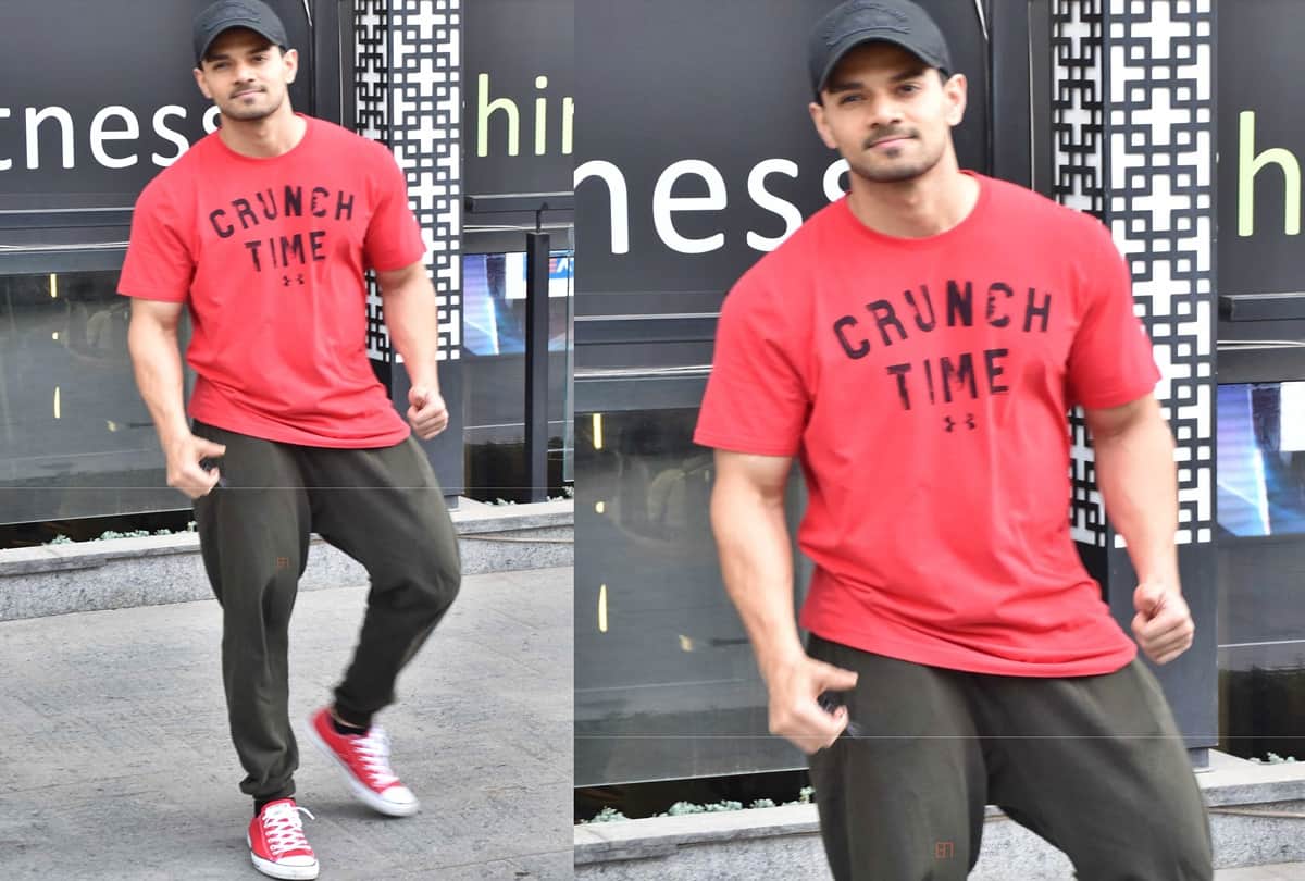 Sooraj Pancholi gets Emotional and reacted on Jiah Khan at Starrer Satellite Shankar Trailer launch