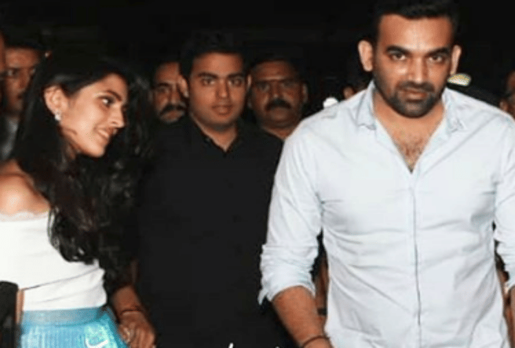yuvraj singh retirement party attend nita ambani with akash and shloka