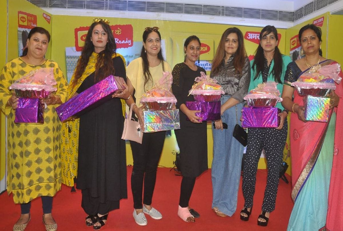 amar ujala and maggi ready for tomorrow contest winners in agra